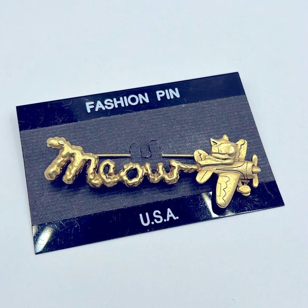 Vintage AJC Signed Meow Cat Airplane Brooch NWT